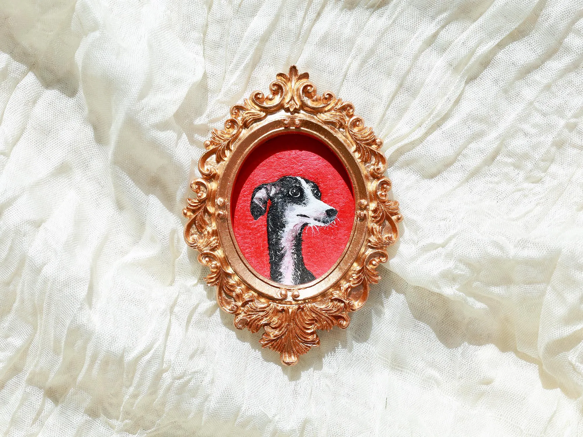 Custom dog or cat portrait fridge magnet in a decorative vintage frame
