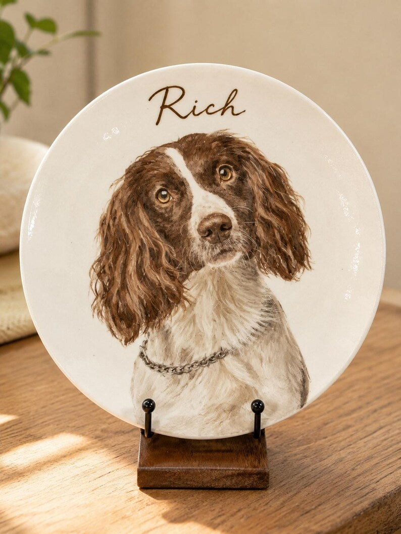 Personalized Pet Portrait Ceramic Plate – Hand-Painted Underglaze Art