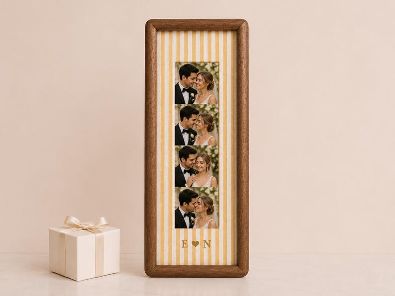 Personalized photo booth strip frame – product detail 2