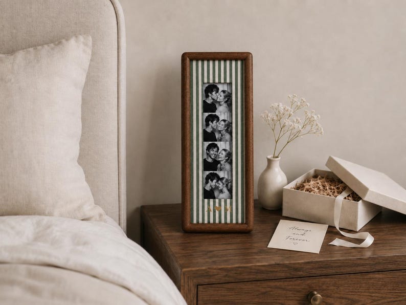 Personalized photo booth strip frame – product detail 7
