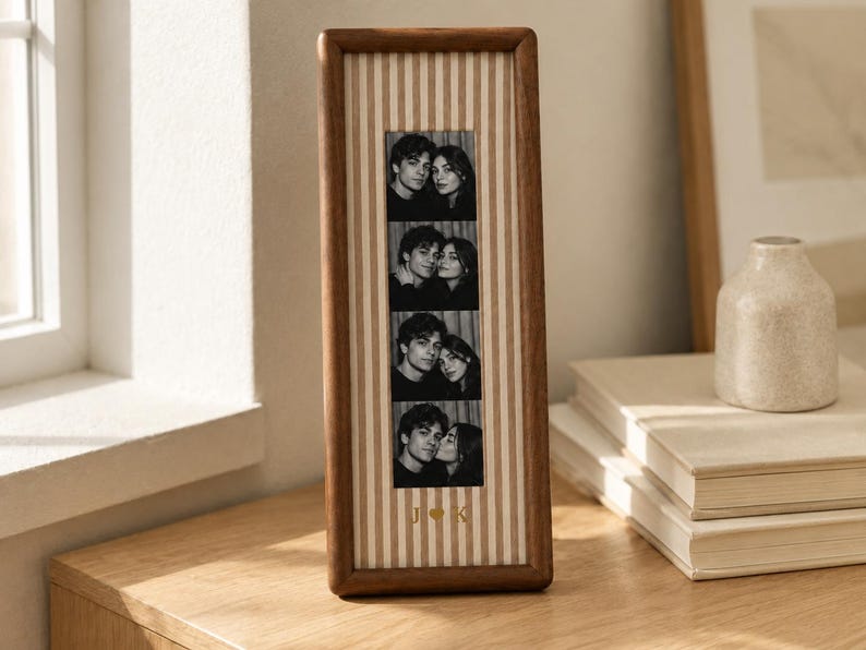 Personalized photo booth strip frame – product detail 9