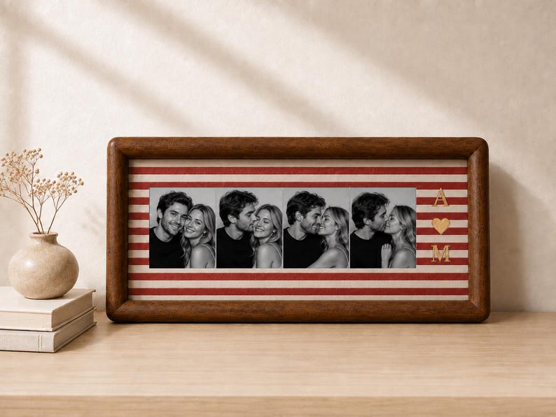 Personalized photo booth strip frame – product detail 10