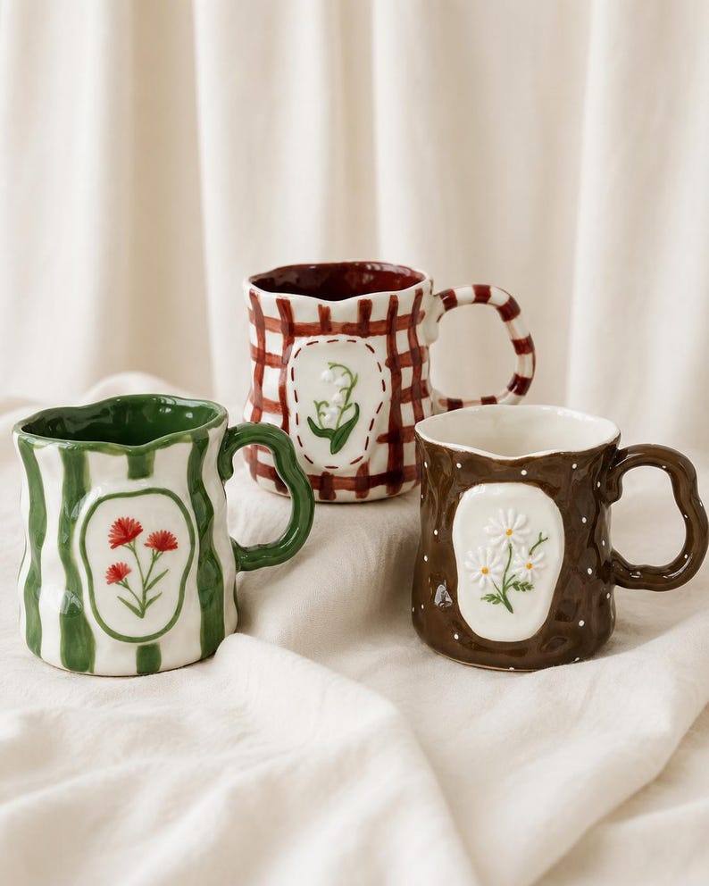 Hand-painted birth flower mug product photo 07