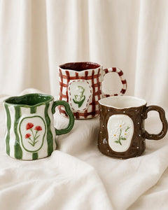 Hand-painted birth flower mug product photo 07